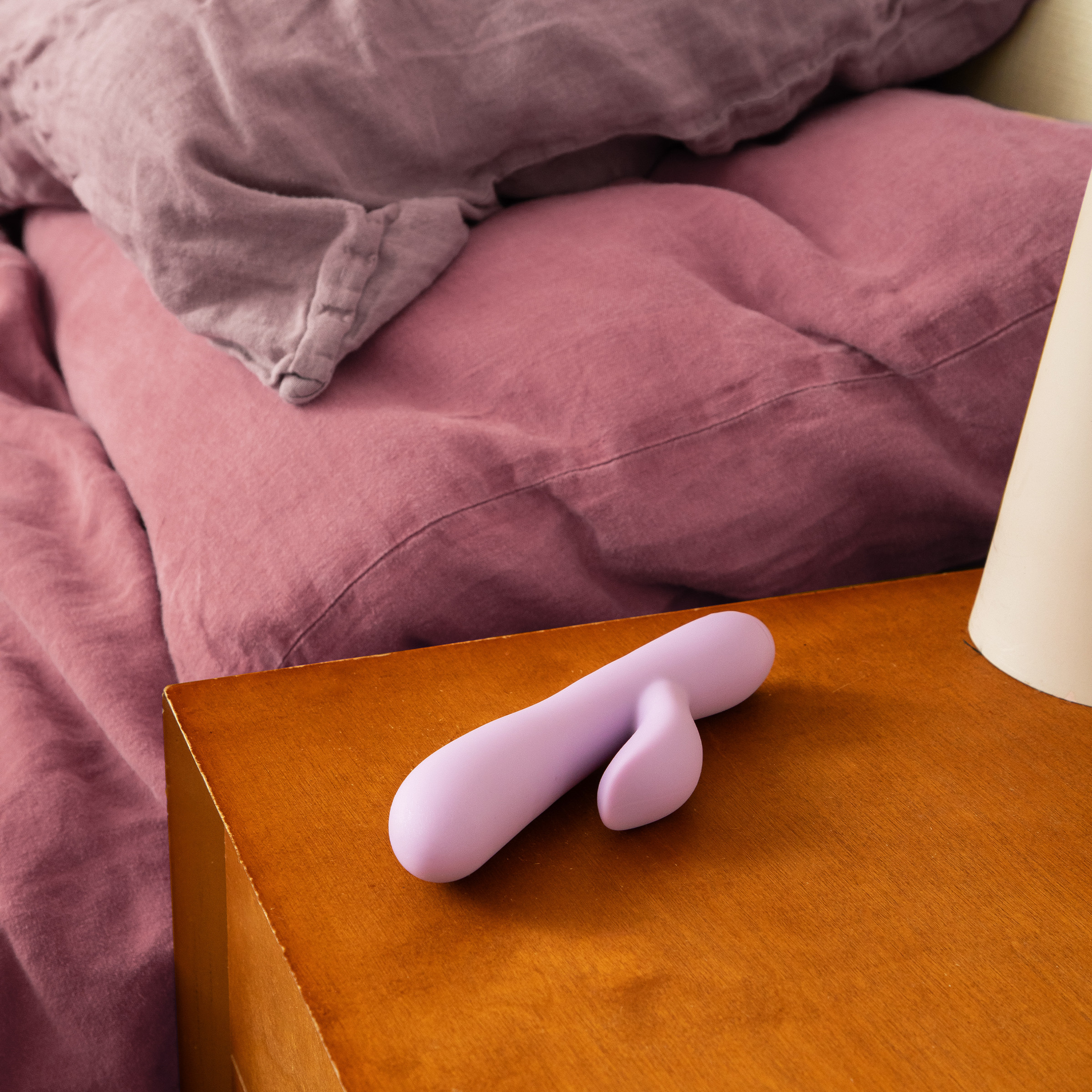 Hello Cake Bendable Rabbit – Flexible Women's Personal Massager with Dual  Motors